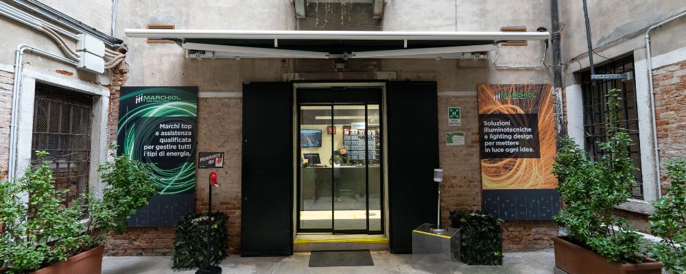 Esterno Filiale Marchiol di Venezia.jpg